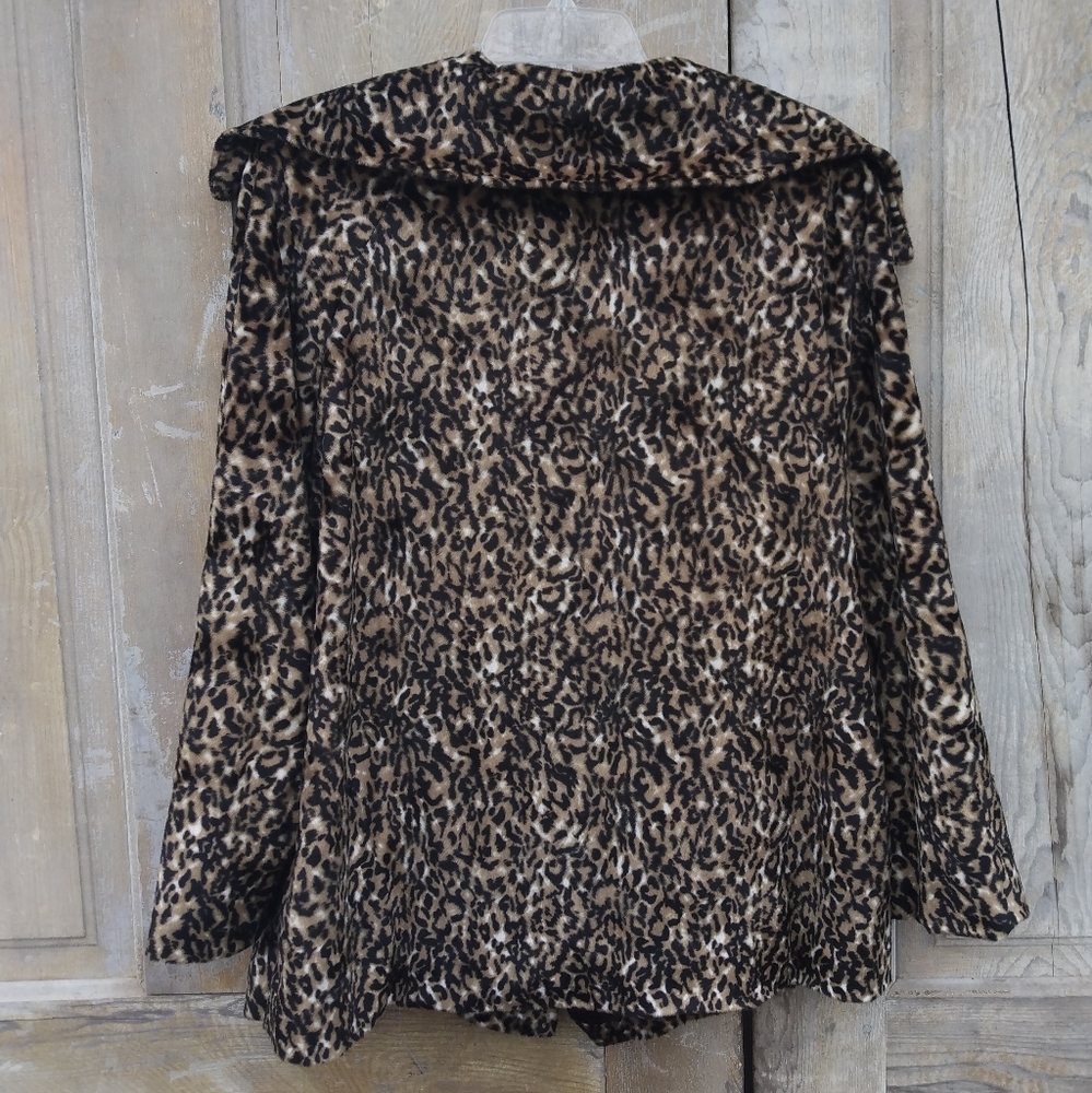 Leopard Print Jacket - image 6